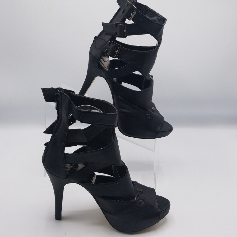 SWEET BEAUTY BLACK FAUX LEATHER SHOES